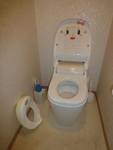 水廻り設備を中心にリフォーム、明るく開放的なキッチンに! 水廻り設備を中心にリフォーム、明るく開放的なキッチンに!